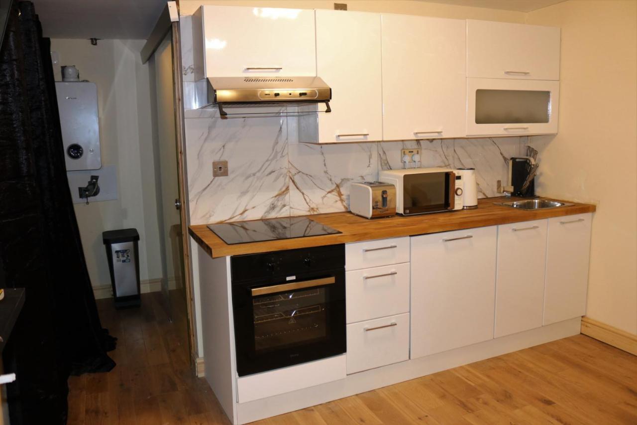 Umbrella Properties Private Apartment เบอร์มิงแฮม ภายนอก รูปภาพ