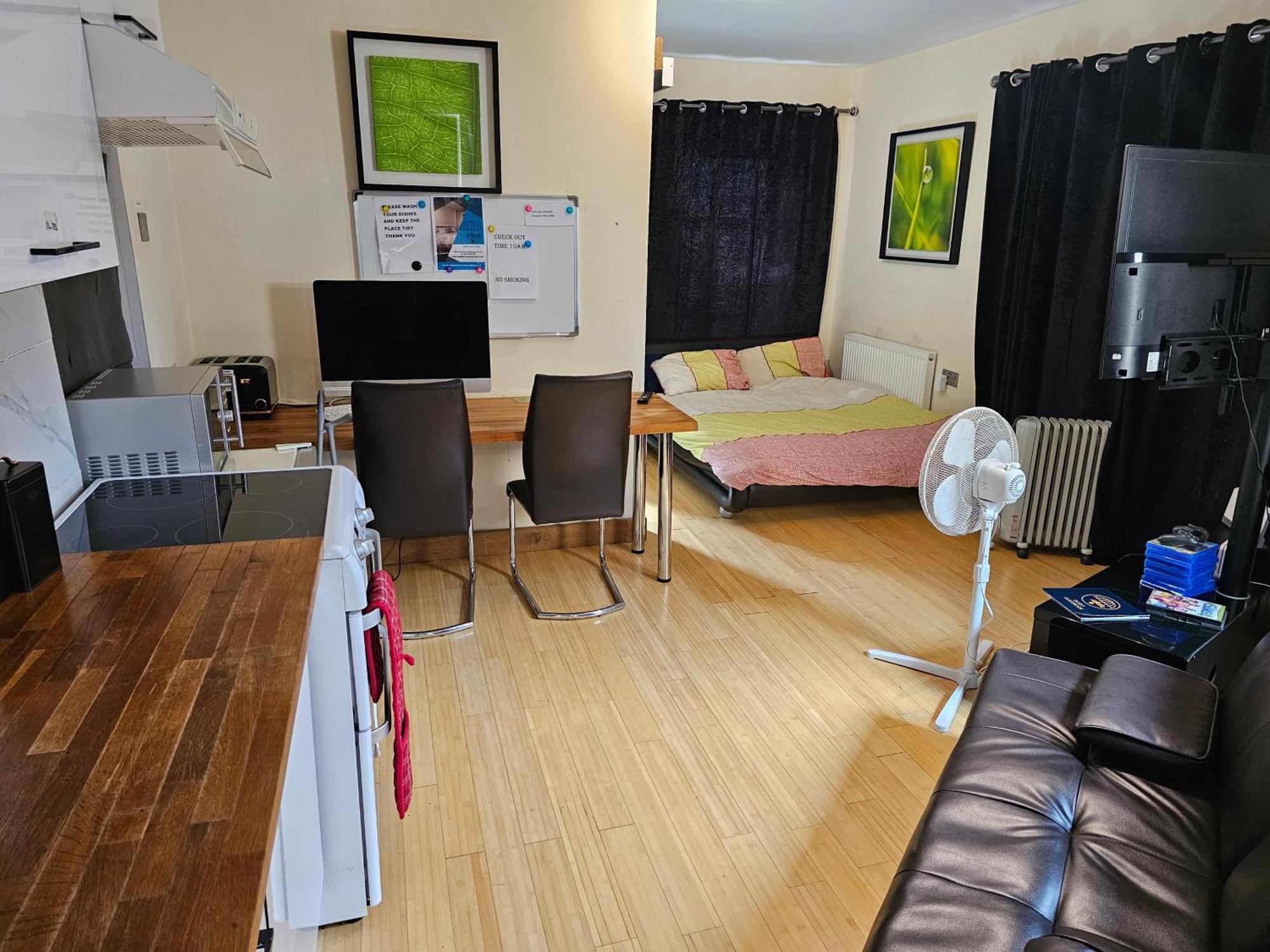 Umbrella Properties Private Apartment เบอร์มิงแฮม ภายนอก รูปภาพ